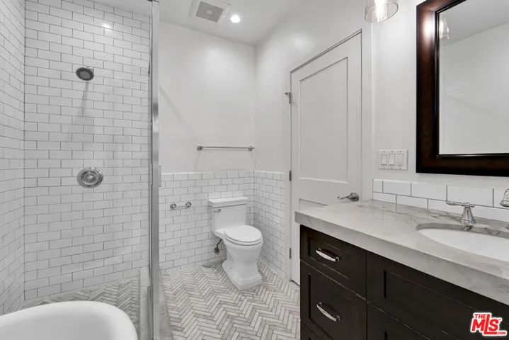 918 N Genesee Avenue, West Hollywood, California 90046