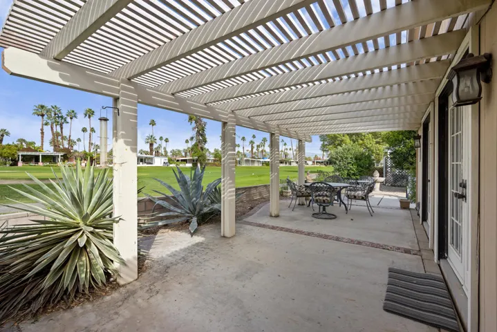 o patio again