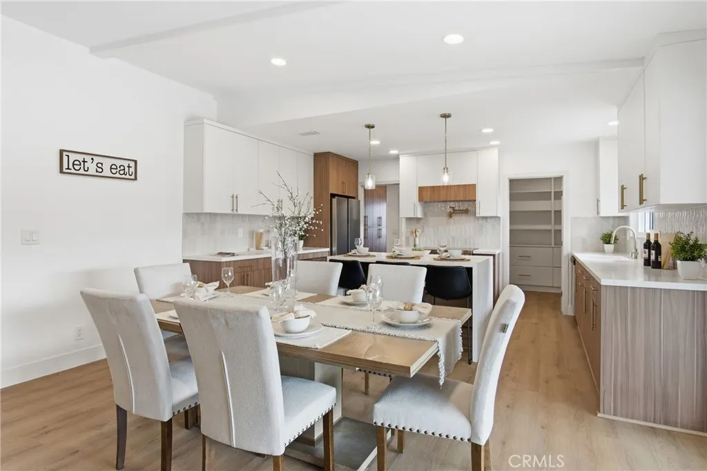 834 Hood Dr, Claremont, California 91711 home-pic-15