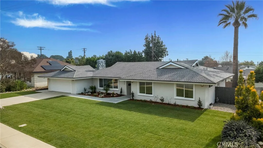 834 Hood Dr, Claremont, California 91711 home-pic-1