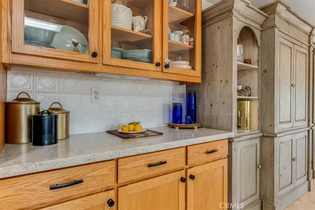 1555 Lyle, Paso Robles, California 93446 home-pic-20