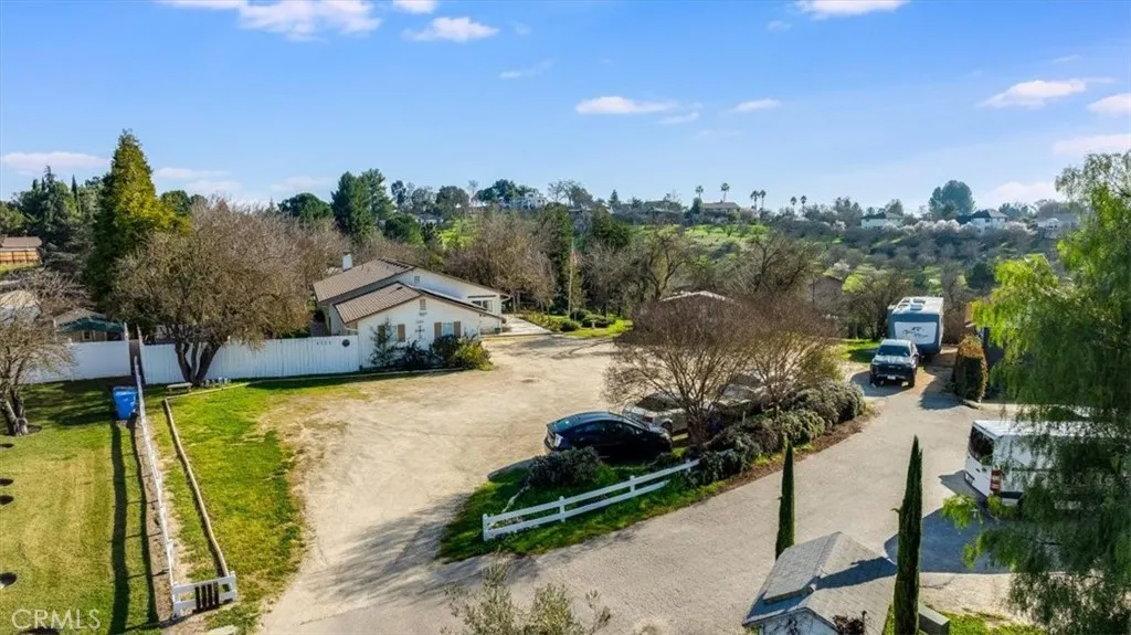 1555 Lyle, Paso Robles, California 93446 home-pic-70