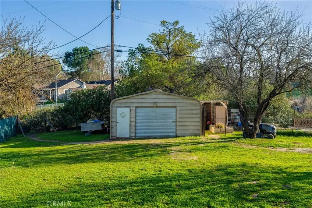 1555 Lyle, Paso Robles, California 93446 home-pic-57