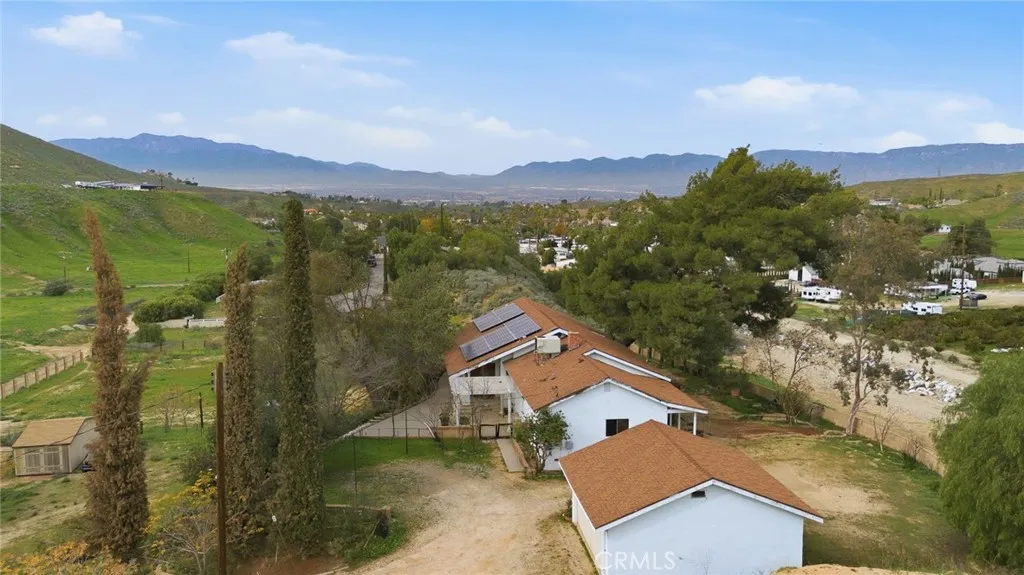 12867 Ranch, Colton, California 92324 home-pic-8