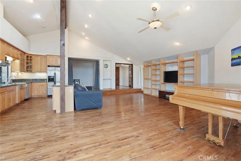 12867 Ranch, Colton, California 92324 home-pic-25