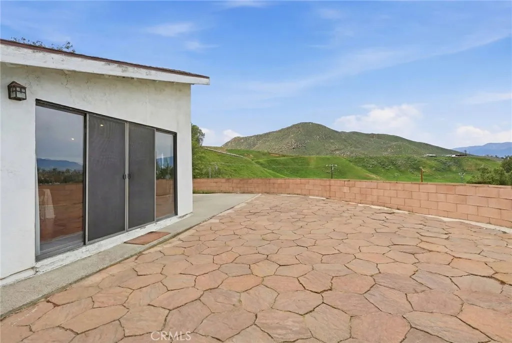 12867 Ranch, Colton, California 92324 home-pic-16
