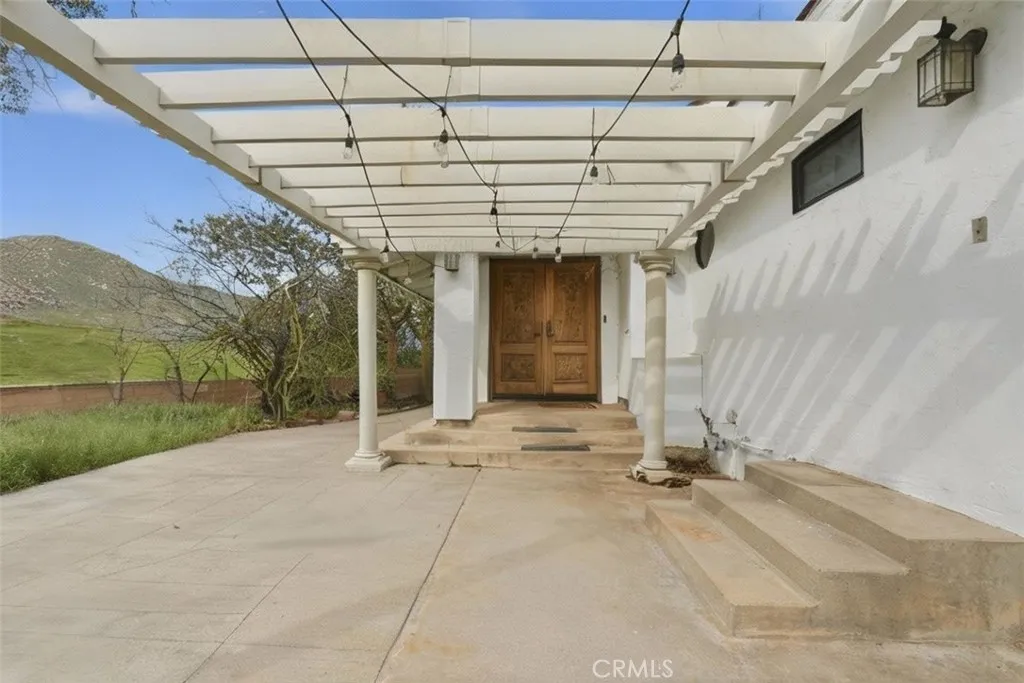12867 Ranch, Colton, California 92324 home-pic-14