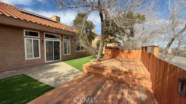 38342 5th W, Palmdale, California 93551 home-pic-2