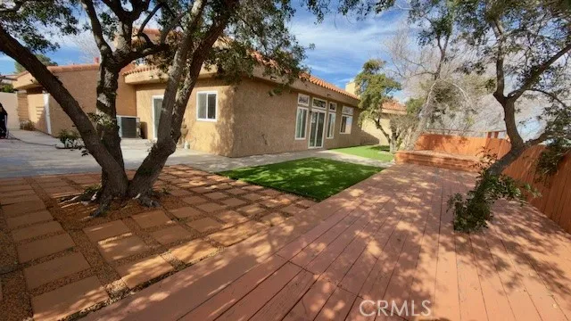 38342 5th W, Palmdale, California 93551 home-pic-5