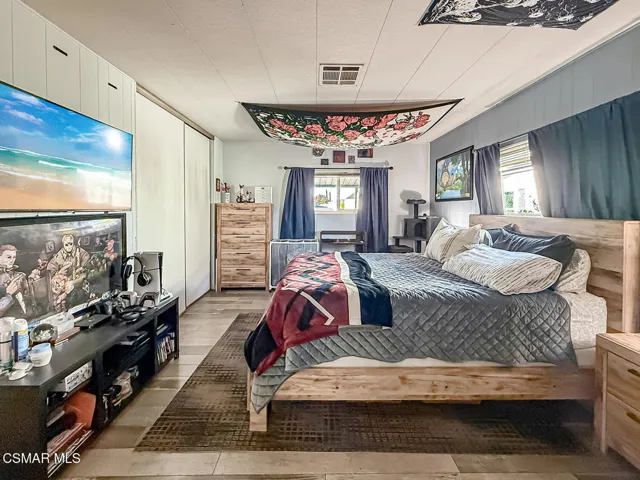 fPrimary Bedroom Suite2