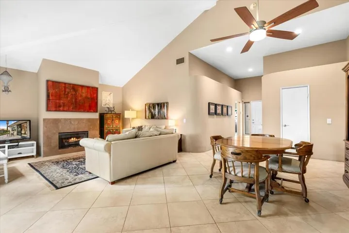 08-110 Favara Cir-22