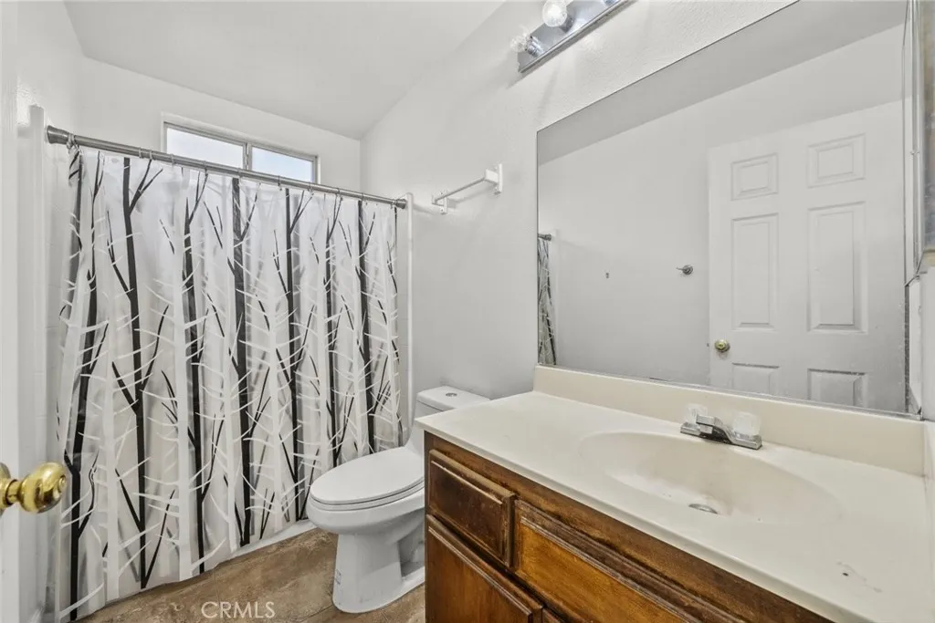 44105 Acacia Street, Lancaster, California 93535 home-pic-21