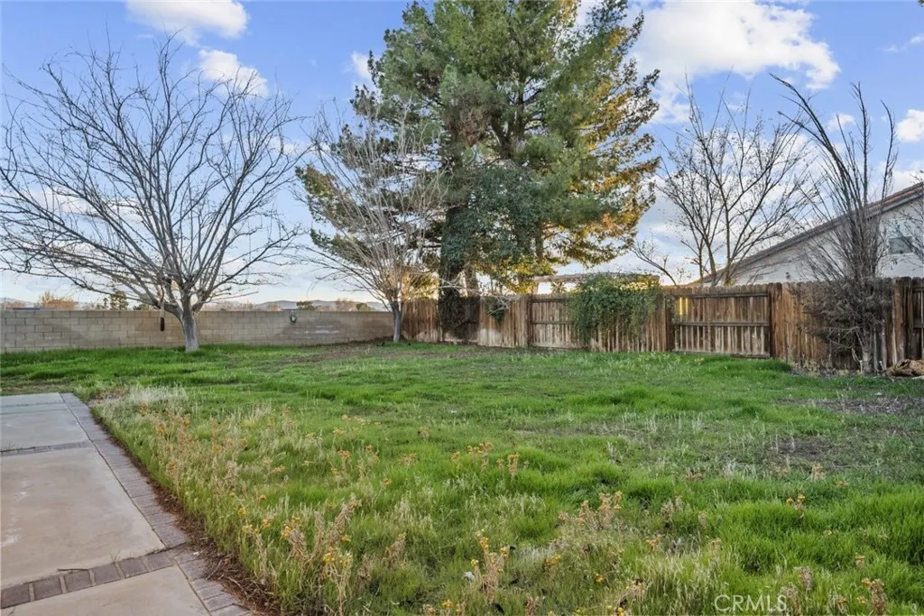 44105 Acacia Street, Lancaster, California 93535 home-pic-36