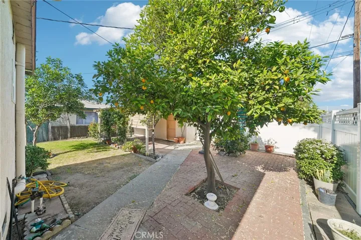 1002 N Florence Avenue, Colton, California 92324