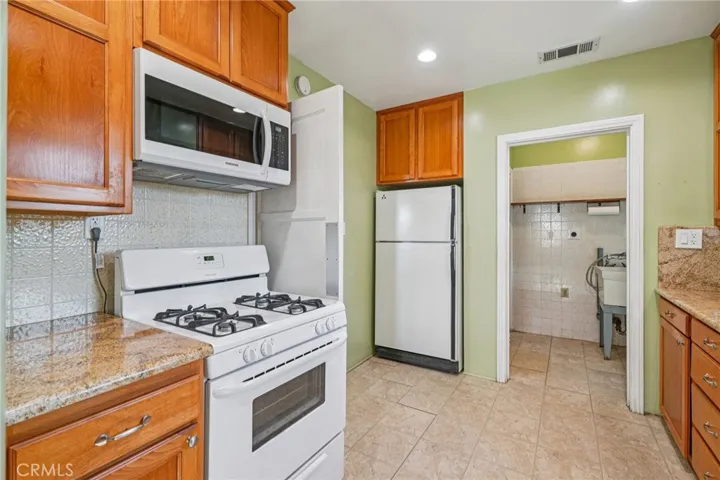 1002 N Florence Avenue, Colton, California 92324