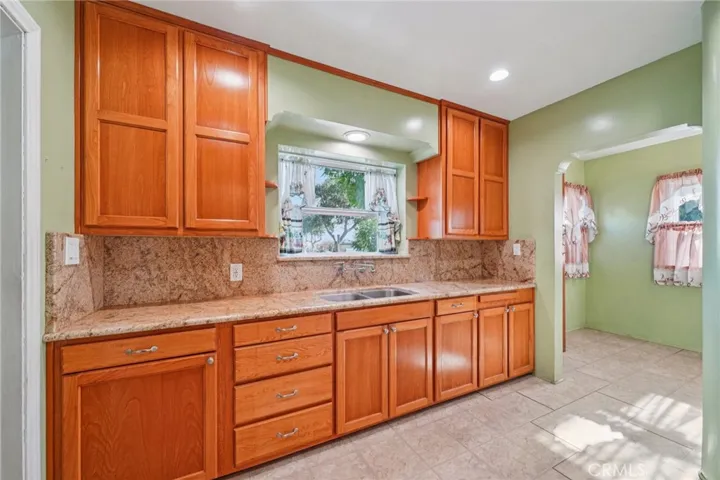 1002 N Florence Avenue, Colton, California 92324