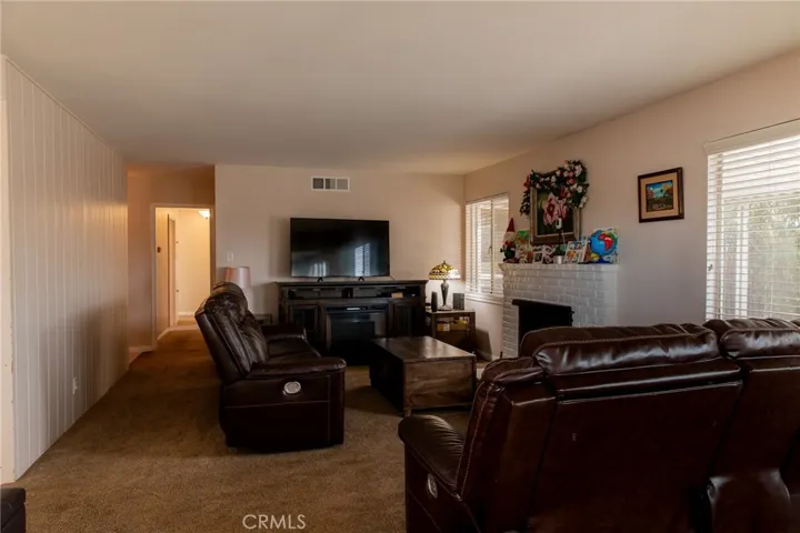 38990 Juniper Tree, Palmdale, California 93551