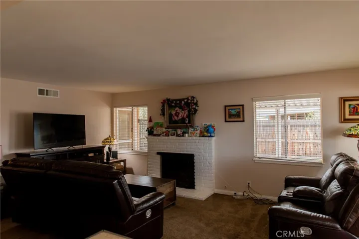 38990 Juniper Tree, Palmdale, California 93551