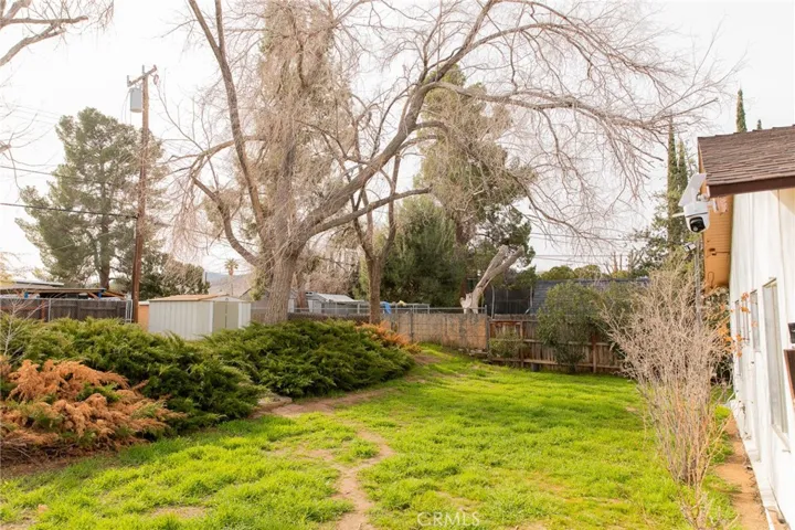 38990 Juniper Tree, Palmdale, California 93551