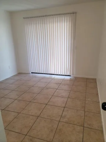 t10