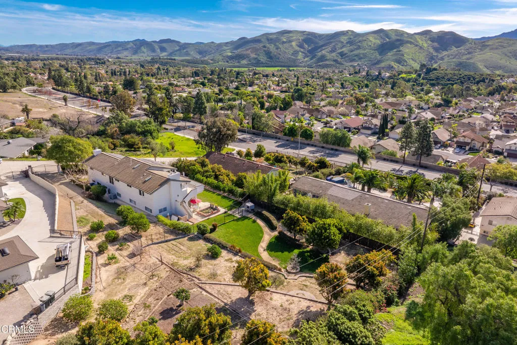 2207 Terra Bella Lane, Camarillo, California 93012 home-pic-71