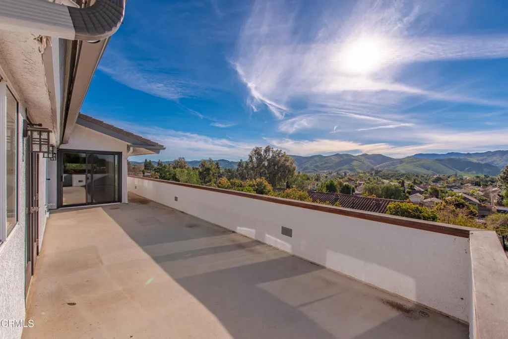 2207 Terra Bella Lane, Camarillo, California 93012 home-pic-25