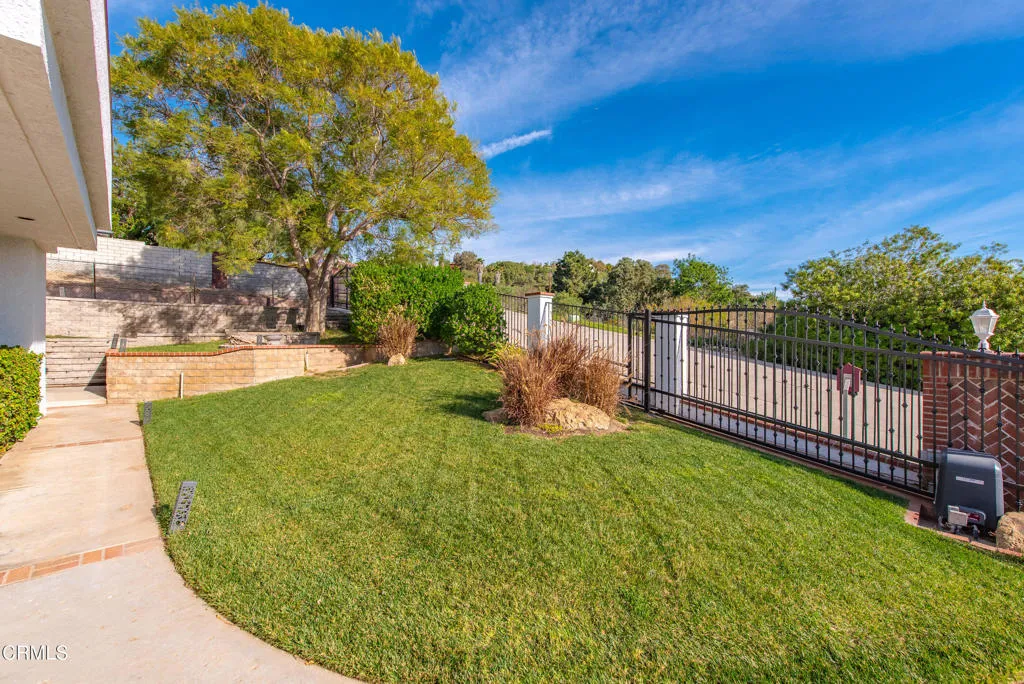 2207 Terra Bella Lane, Camarillo, California 93012 home-pic-59