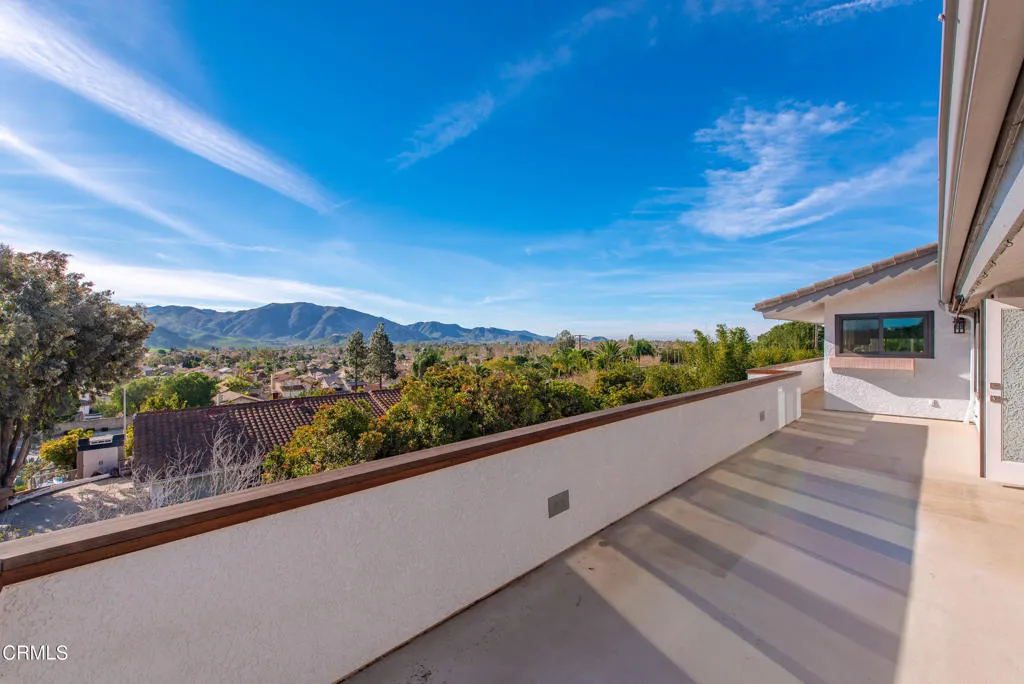 2207 Terra Bella Lane, Camarillo, California 93012 home-pic-15
