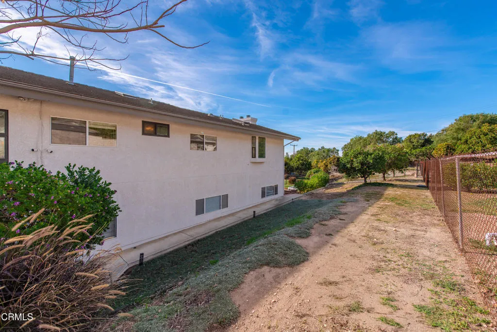 2207 Terra Bella Lane, Camarillo, California 93012 home-pic-64