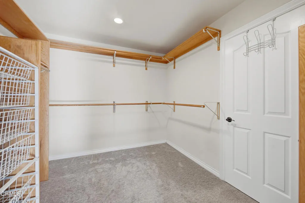 2207 Terra Bella Lane, Camarillo, California 93012 home-pic-36