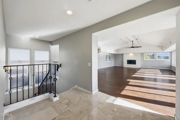 2207 Terra Bella Ln Camarillo-24