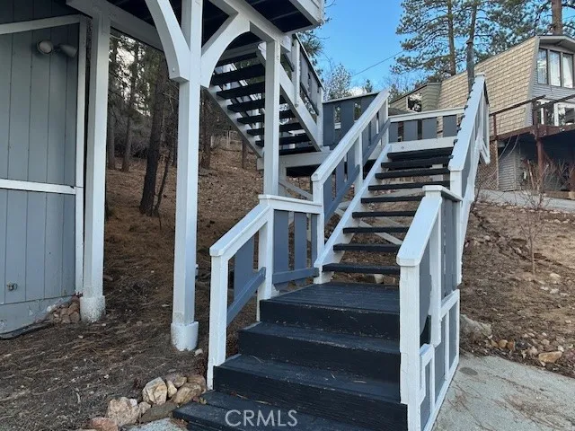 560 Talmadge Road, Big Bear Lake, California 92315 home-pic-2