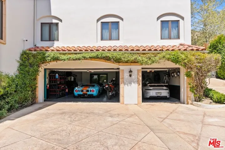 3 Car Custom Garage