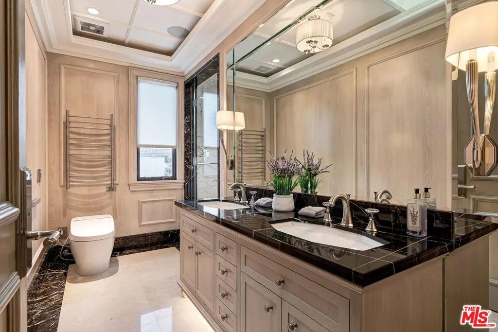 610 N Rodeo Drive, Beverly Hills, California 90210 home-pic-28