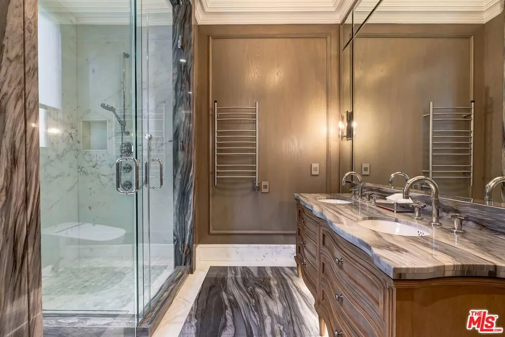 610 N Rodeo Drive, Beverly Hills, California 90210 home-pic-15