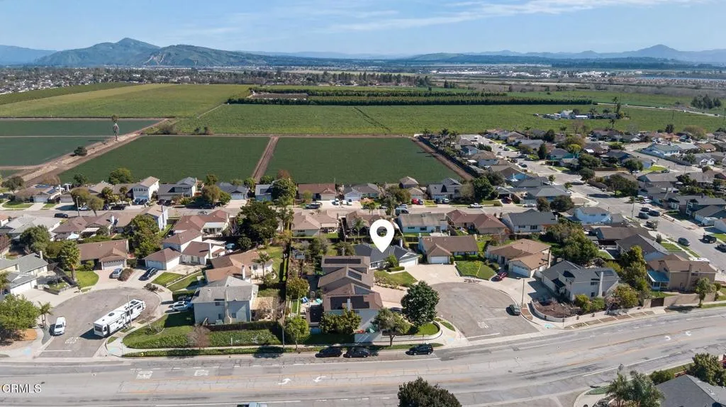 7451 Marmota Court, Ventura, California 93003 home-pic-13