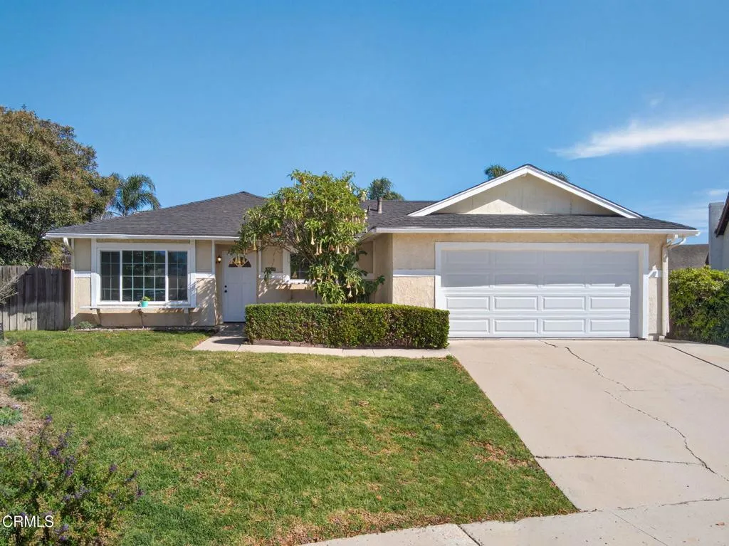 7451 Marmota Court, Ventura, California 93003 home-pic-1