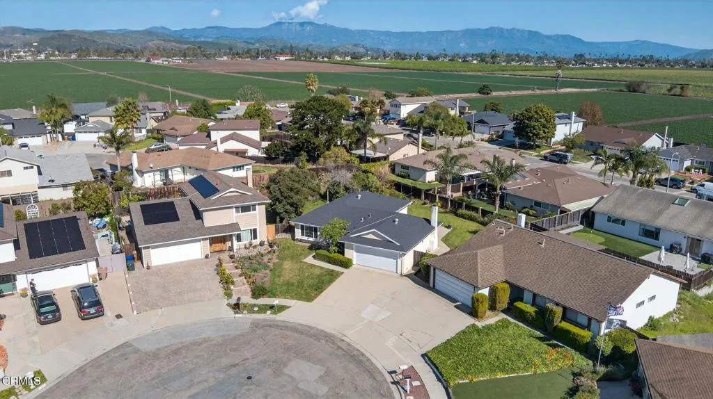 7451 Marmota Court, Ventura, California 93003 home-pic-43