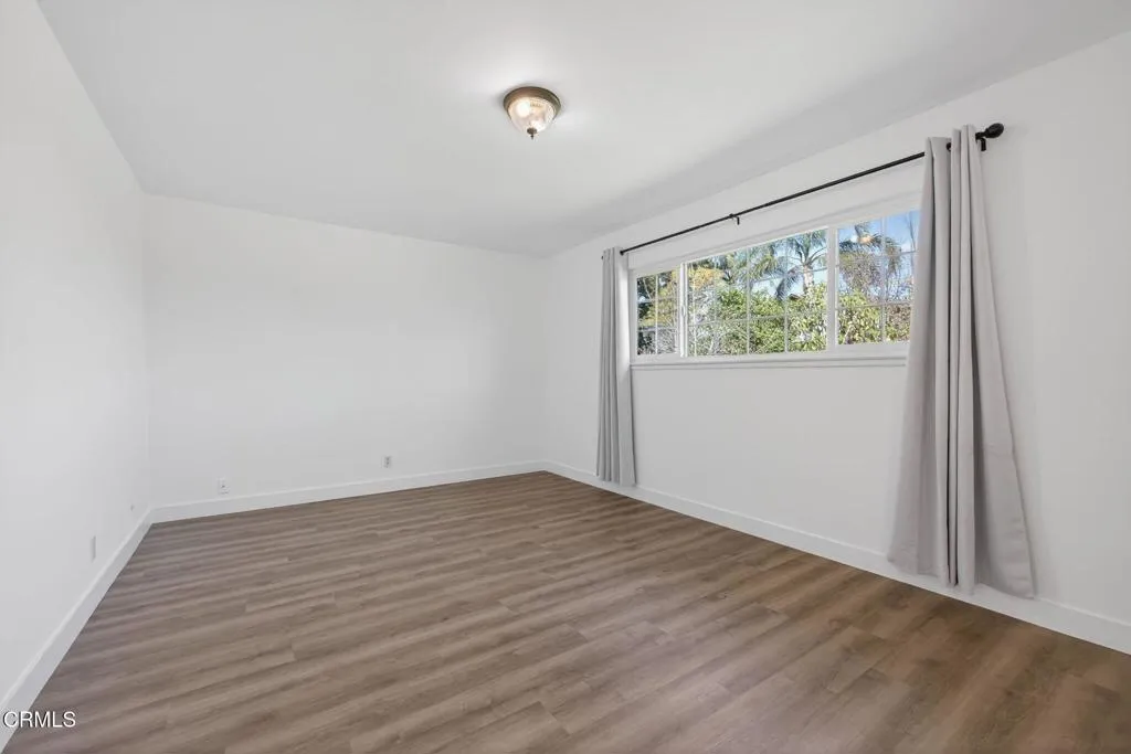 7451 Marmota Court, Ventura, California 93003 home-pic-26