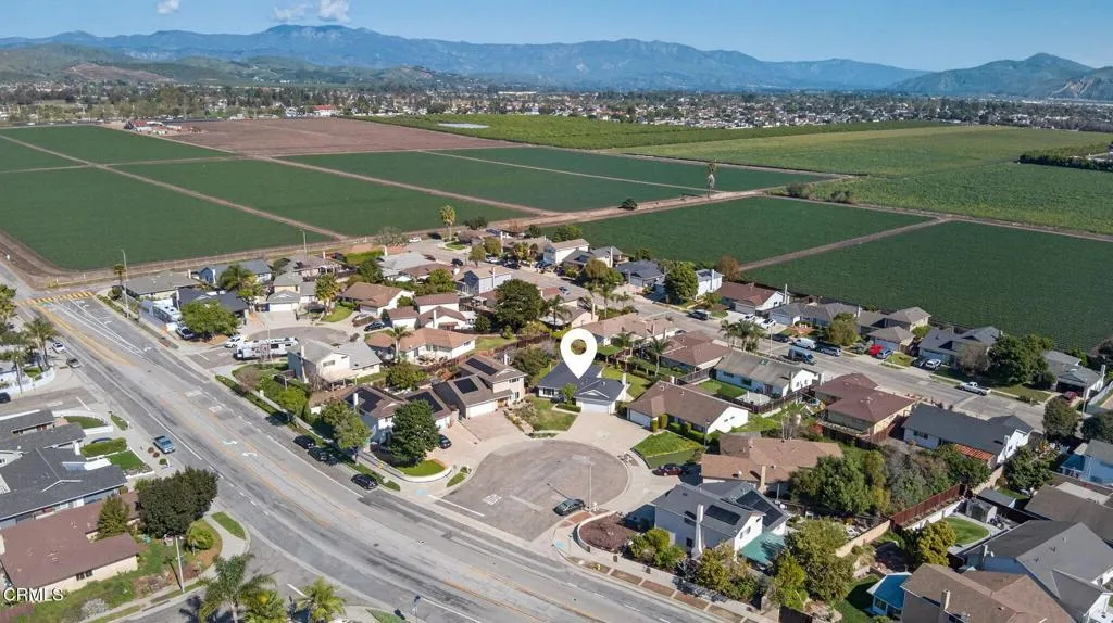 7451 Marmota Court, Ventura, California 93003 home-pic-14