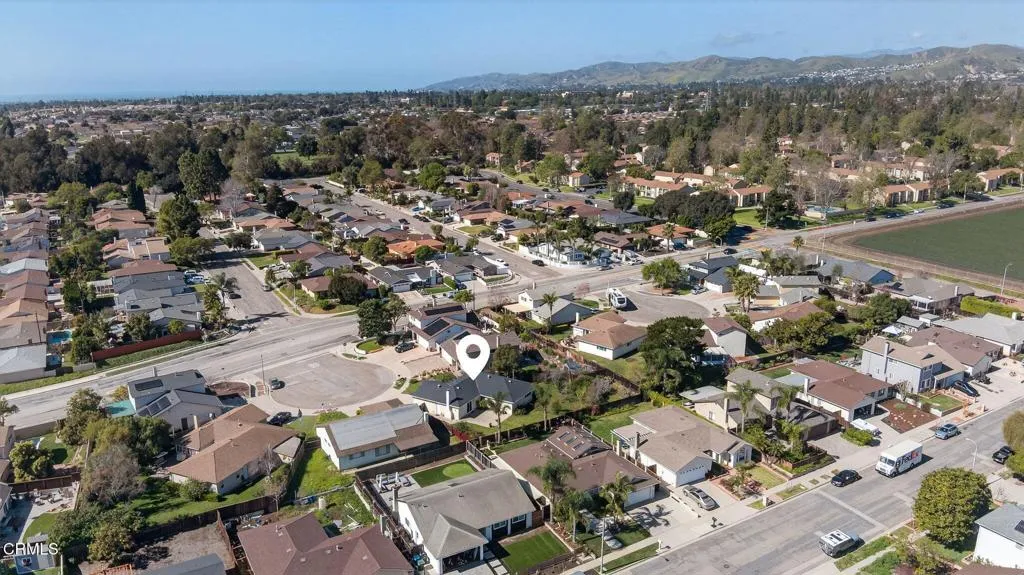 7451 Marmota Court, Ventura, California 93003 home-pic-10
