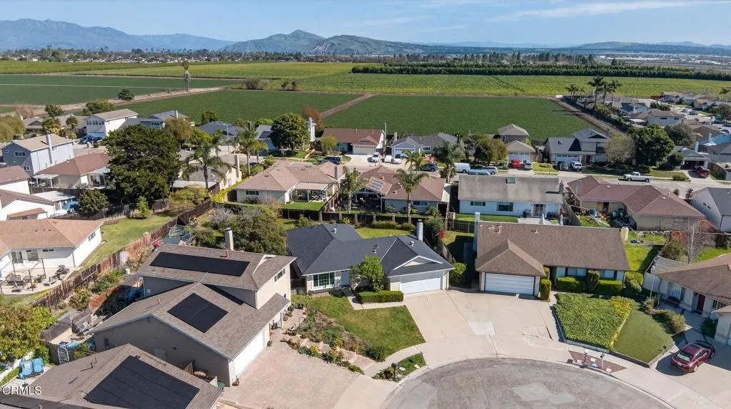7451 Marmota Court, Ventura, California 93003 home-pic-44