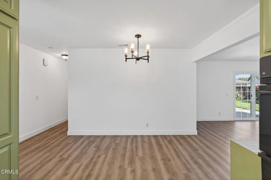 7451 Marmota Court, Ventura, California 93003 home-pic-18