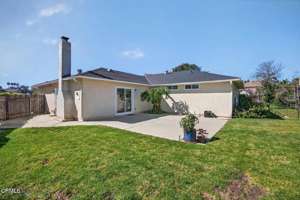 7451 Marmota Court, Ventura, California 93003 home-pic-35