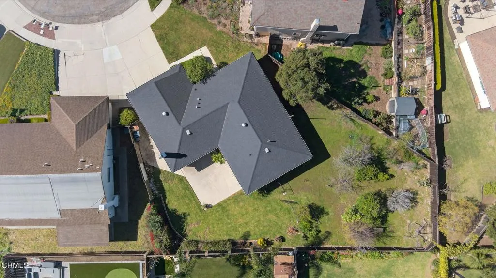 7451 Marmota Court, Ventura, California 93003 home-pic-9