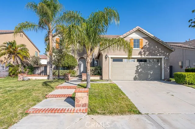 2865 Placentia, San Jacinto, California 92582 home-pic-1