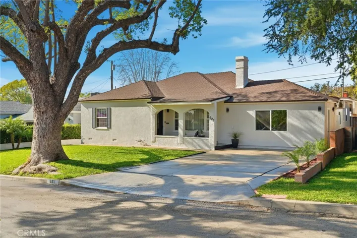 621 Roselli Street, Burbank, California 91501