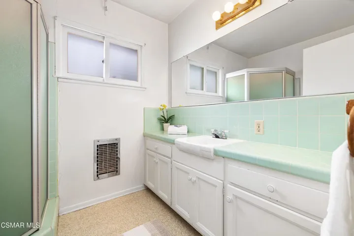 29_11980978_185696_185696-EI-129