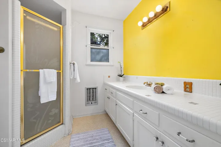 26_11980975_185696_185696-EI-126