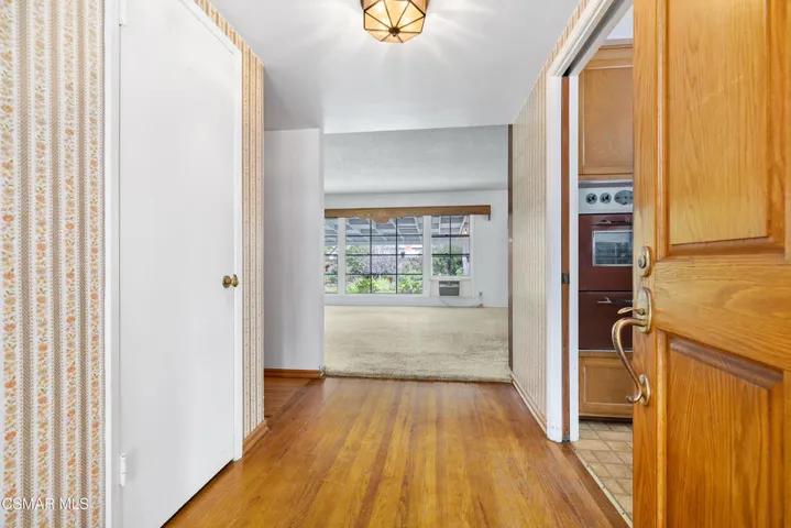 6_11980955_185696_185696-EI-106